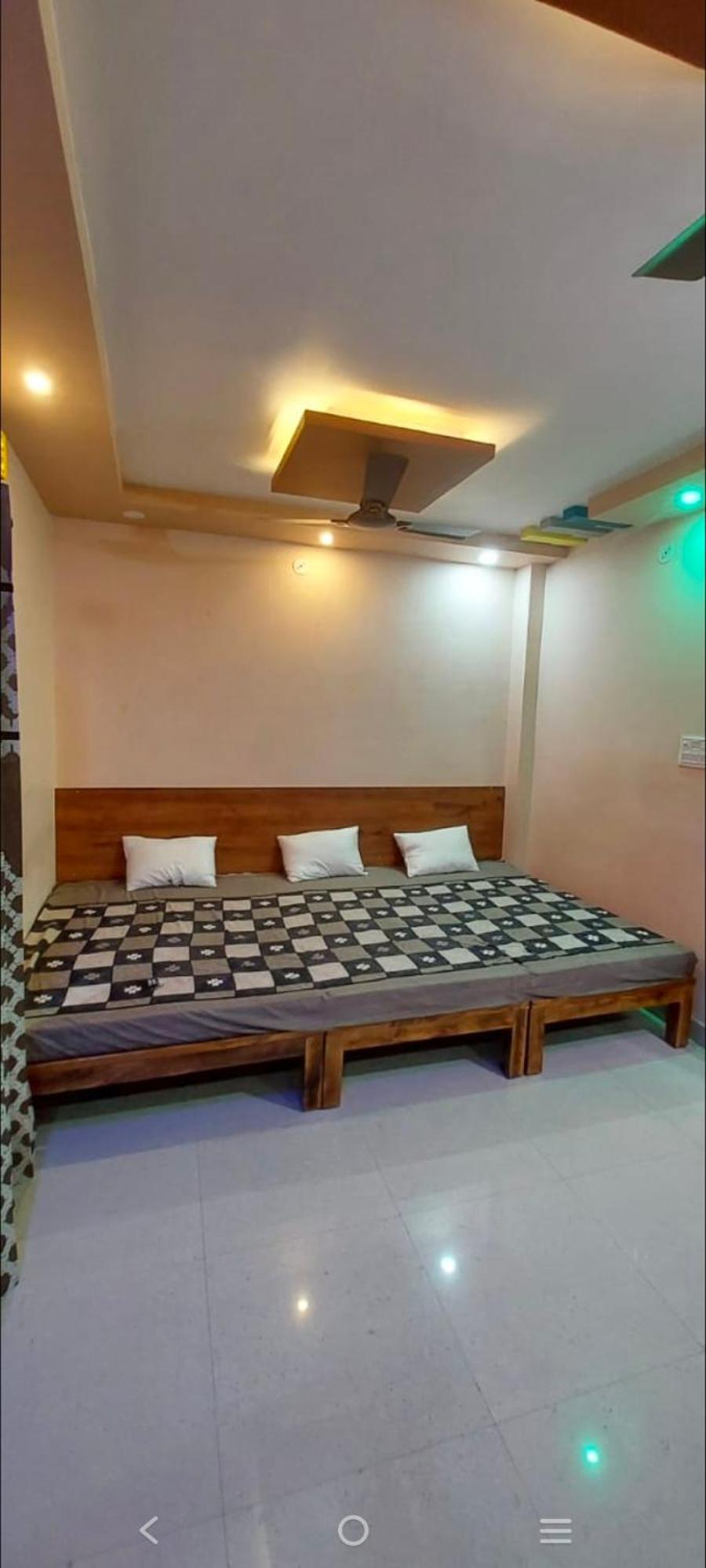 Anant Home Stay اوجاين المظهر الخارجي الصورة