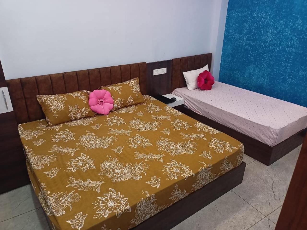 Anant Home Stay اوجاين المظهر الخارجي الصورة
