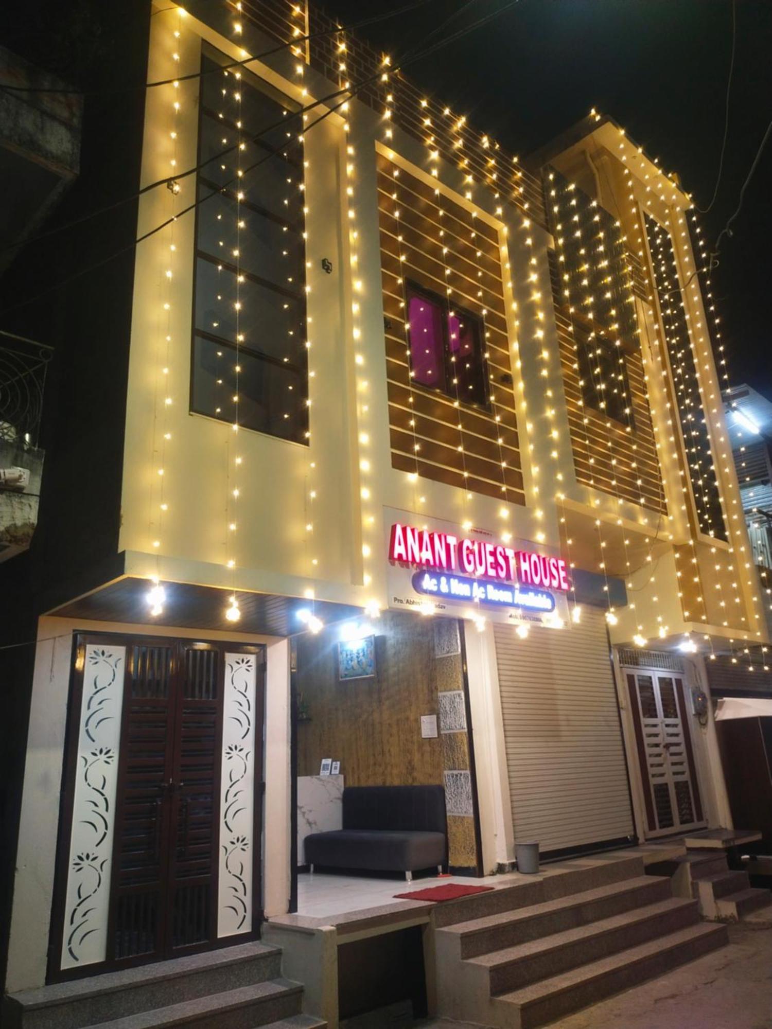 Anant Home Stay اوجاين المظهر الخارجي الصورة
